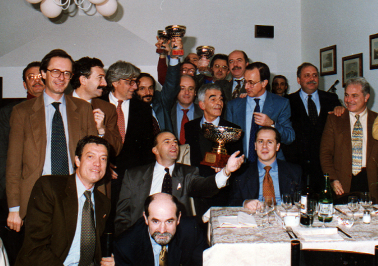 8b. Congresso Nazionale Fimad Torneo Di Calcio Intersocietario Vittoria Della Sied Premiazione Napoli 26.11.1996